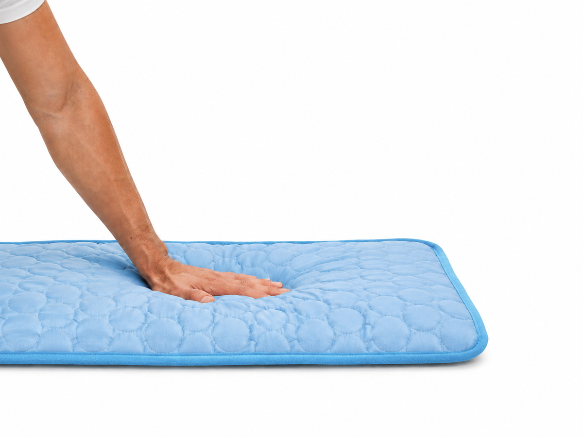 Machine washable and built to withstand daily use, indoors or outdoors.